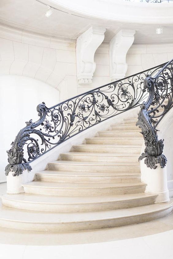 лестница известняк